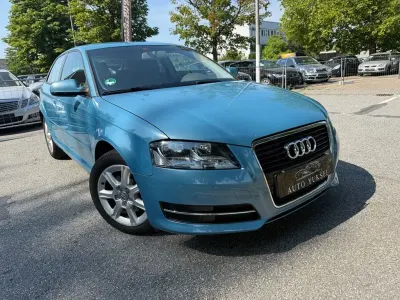 Gebraucht Audi A3 Attraction 125 PS (91 kW) 2010 Blau Kleinwagen