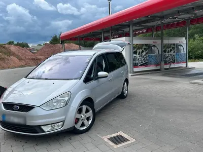 Gebraucht Ford Galaxy 180 PS (132 kW) 2010 Grau Van / Kleinbus