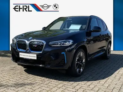 Gebraucht BMW iX3 M Sport 210 kW (286 PS) 2023 Schwarz SUV