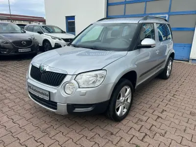 Gebraucht Skoda Yeti Ambition 105 PS (77 kW) 2012 Silber SUV