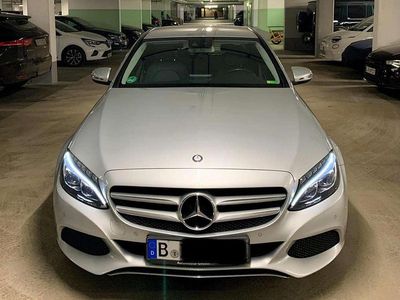 Gebraucht Mercedes C180 Avantgarde 156 PS (114 kW) 2015 Silber Limousine