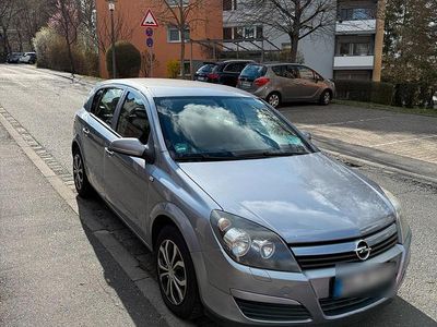 Gebraucht Opel Astra 105 PS (77 kW) 2005 Limousine
