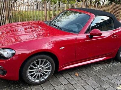Fiat 124 Spider