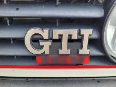 Gebraucht VW Golf II GTI 129 PS (94 kW) 1988 Weiß Kleinwagen