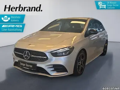 Gebraucht Mercedes B200 AMG line 163 PS (119 kW) 2022 Iridiumsilber metallic Kleinwagen