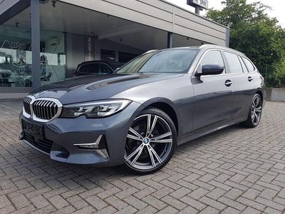 Gebraucht BMW 320 Luxury Line 190 PS (139 kW) 2021 Mineralgrau metallic Kombi