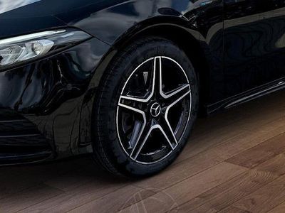 Gebraucht Mercedes A250 AMG line 218 PS (160 kW) 2020