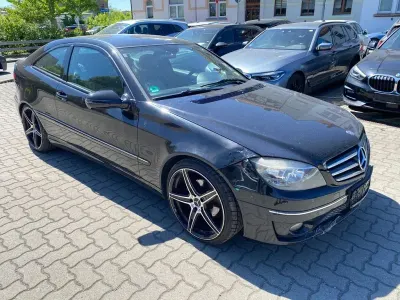 Gebraucht Mercedes CLC220 150 PS (110 kW) 2009 Schwarz Kleinwagen