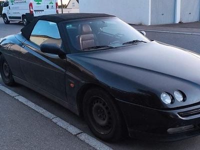 Usata Alfa Romeo Spider 150 CV (110 kW) 1998 Nero Cabrio