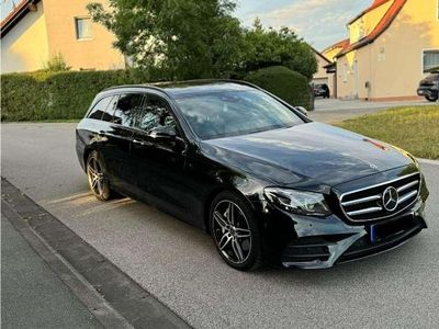 Obsidianschwarz Gebraucht 2018 Mercedes E400 AMG line Kombi | 22.000 € (Fairer Preis)