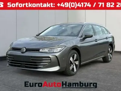 Neu VW Passat Business 150 PS (110 kW) 2025 Diabasgrau metallic/grau Kombi