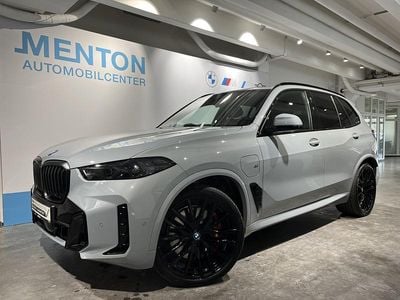 Grau Gebraucht 2024 BMW X5 M Sport SUV | 83.490 € (Guter Preis)