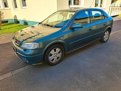 Usata Opel Astra 100 CV (73 kW) 2003 Verde Berlina