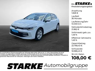 Gebraucht VW Golf VIII Life 150 PS (110 kW) 2025 Silber (oyster silver metallic) Limousine