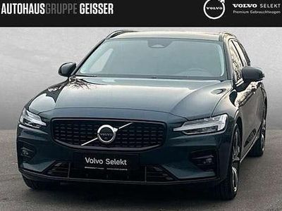 Begagnad Volvo V60 Plus 197 HK (144 kW) 2025 Blå Kombi