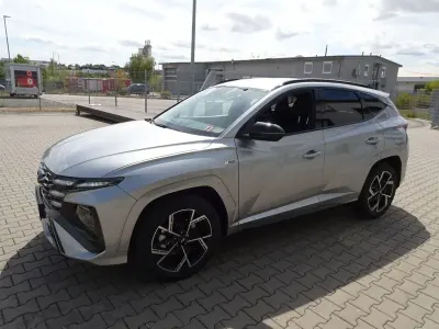 Neu Hyundai Tucson N Line 150 PS (110 kW) 2026 Shimmering silver / met SUV