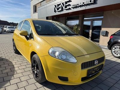 Gebraucht Fiat Grande Punto 77 PS (56 kW) 2009 Gelb Kleinwagen