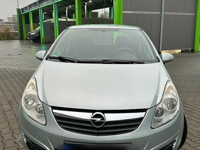 Gebraucht Opel Corsa Innovation 80 PS (58 kW) 2009 Silber Kleinwagen