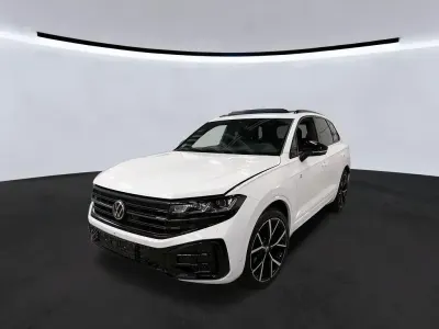 Gebraucht VW Touareg R-line 286 PS (210 kW) 2024 Weiß SUV