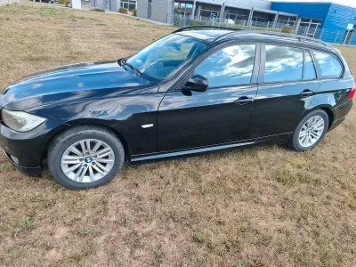 Gebraucht BMW 320 143 PS (105 kW) 2009 Schwarz Kombi