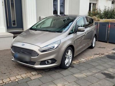 gebraucht Ford S-MAX 2,0TDCi Bi-Turbo 154kW Titanium PShift...