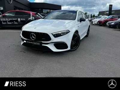 Gebraucht Mercedes A45 AMG AMG 422 PS (310 kW) 2024 Unilack polarweiß Limousine