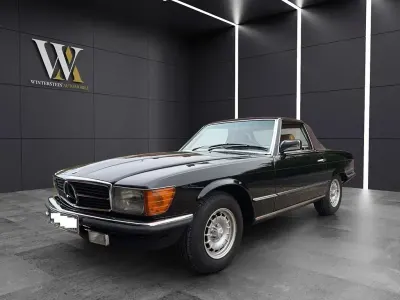 Begagnad Mercedes SL380 155 HK (114 kW) 1982 Svart Cab