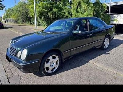 Mercedes E430