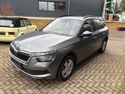 Gebraucht Skoda Kamiq Essence 95 PS (69 kW) 2024 Graphitegrau metallic SUV