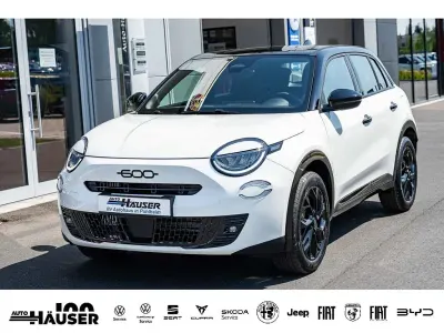 Neu Fiat 600 Street 101 PS (74 kW) 2026 Weiss SUV