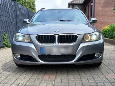 Gebraucht BMW 318 Sport Line 143 PS (105 kW) 2010 Silber Kombi