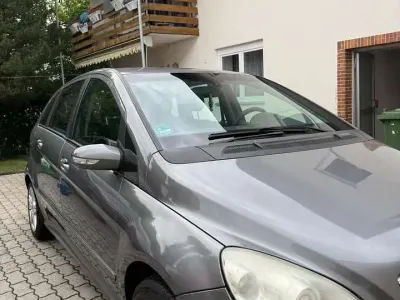 Gebraucht Mercedes B180 109 PS (80 kW) 2008 Van / Kleinbus