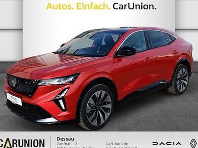 Nouă Renault Rafale Techno 200 CP (147 kW) 2026 Roșu SUV