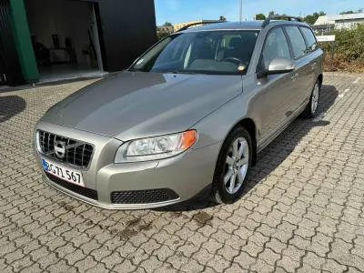 Gebraucht Volvo V70 Kinetic 179 PS (131 kW) 2011 Kombi