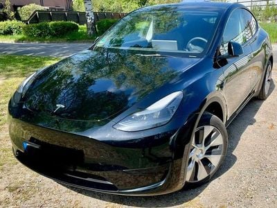 Second-hand Tesla Model Y RWD 219 kW (299 CP) 2023 Negru SUV