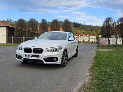 Second-hand BMW 120 Sport Line 184 CP (135 kW) 2018 Alb Hatchback