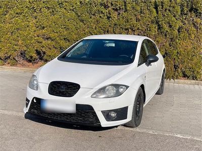 Gebraucht Seat Leon 125 PS (91 kW) 2010 Weiß Kleinwagen