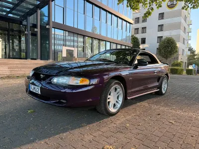 Gebraucht Ford Mustang GT Convertible 215 PS (158 kW) 1996 Violet Cabrio
