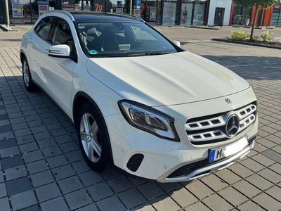 Mercedes GLA180