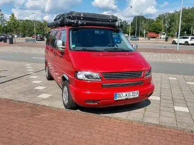 Gebraucht VW Multivan 140 PS (102 kW) 1996 Rot Van / Kleinbus