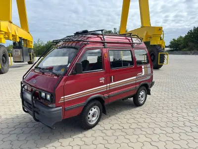 Gebraucht Subaru Libero 52 PS (38 kW) 1991 Rot Van / Kleinbus