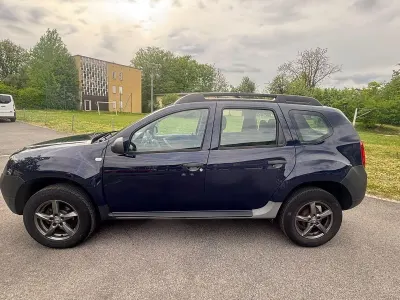 Gebraucht Dacia Duster Ambiance 102 PS (75 kW) 2012 Blau SUV