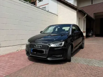 Gebraucht Audi A1 Sport 125 PS (91 kW) 2015 Schwarz Kleinwagen