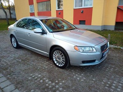 Second-hand Volvo S80 185 CP (136 kW) 2008 Argintiu Berlinǎ