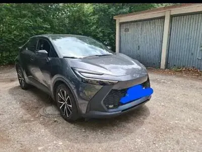 Gebraucht Toyota C-HR Team 140 PS (102 kW) 2024 SUV