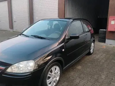 Gebraucht Opel Corsa 80 PS (58 kW) 2008 Schwarz Kleinwagen
