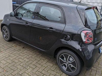Gebraucht Smart ForFour Electric Drive 60 kW (82 PS) 2020 Schwarz Limousine