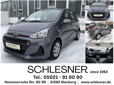 Gebraucht Hyundai i10 Basis 67 PS (49 kW) 2018 Star dust Kleinwagen