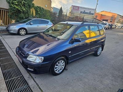 Blau Gebraucht 2002 Mitsubishi Space Star Comfort Edition Kombi | 2.999 € (Etwas zu teuer)