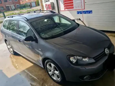 Gebraucht VW Golf VI 105 PS (77 kW) 2013 Kombi